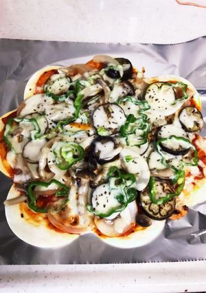 簡単おつまみ　餃子の皮で簡単ピザ-レシピのメイン写真