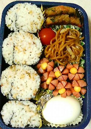 お弁当を可愛く！お花ウインナー-レシピのメイン写真