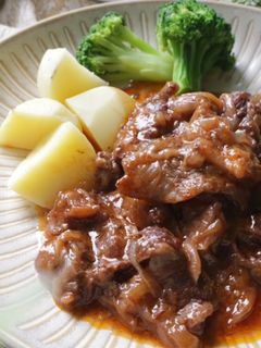 牛すじの簡単赤ワイン煮込☆-レシピのメイン写真