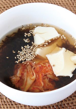 ピリ辛豆腐キムチもずくスープ-レシピのメイン写真