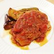 トマト缶で煮込みハンバーグ