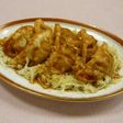 玉ねぎドレッシングで食べる揚げ餃子