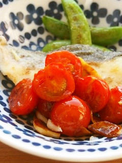スズキのソテー♪プチトマトニンニクソース-レシピのメイン写真