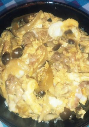 出汁の旨みが口いっぱいに広がる親子丼-レシピのメイン写真