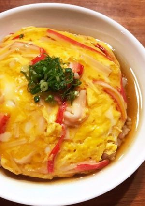 簡単♪甘めの餡が美味しい！カニカマ天津飯-レシピのメイン写真