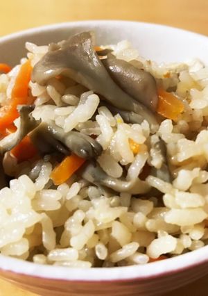 炒めない★簡単絶品★舞茸炊き込みご飯-レシピのメイン写真