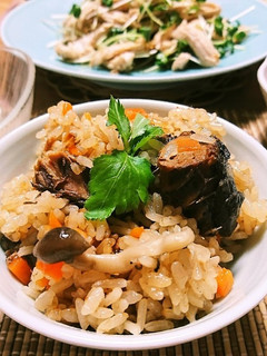 サバ味噌煮缶で炊き込みご飯♪-レシピのメイン写真
