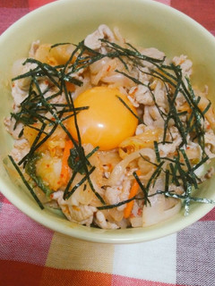 レンジで簡単☆豚キムチ丼-レシピのメイン写真