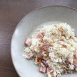 ベーコンと玉ねぎの炊き込みご飯ミルク風味
