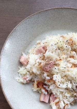ベーコンと玉ねぎの炊き込みご飯ミルク風味-レシピのメイン写真