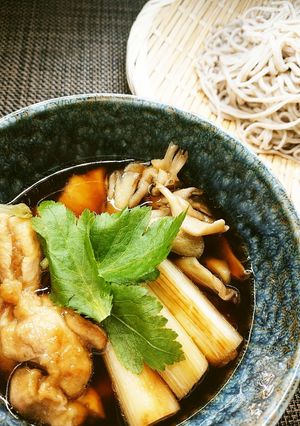 鶏肉と舞茸の出汁が美味しい！つけ蕎麦♪-レシピのメイン写真