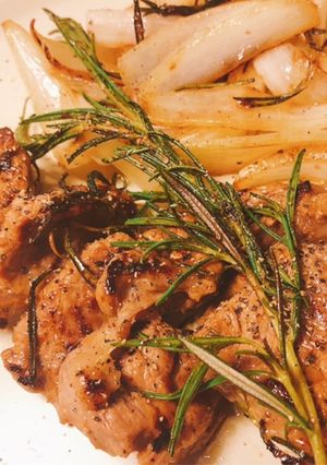簡単！ラム肉のローズマリー焼き-レシピのメイン写真