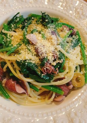 蛍烏賊と法蓮草のガリバタペペロンチーノ-レシピのメイン写真