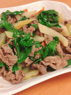 セロリと牛肉のレモンカレー炒め-レシピのメイン写真