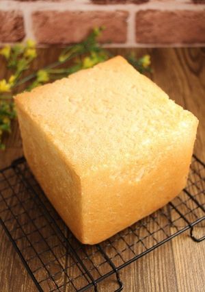 簡単！食パン☆水だけでミミカリ-レシピのメイン写真