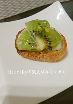 キウイとモッツアレラのブルスケッタ-レシピのメイン写真