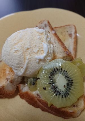 ★酸味が美味しい★キウイのアイストースト-レシピのメイン写真