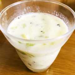 รูปของ ミキサー不要＊簡単お手軽キウイドリンク