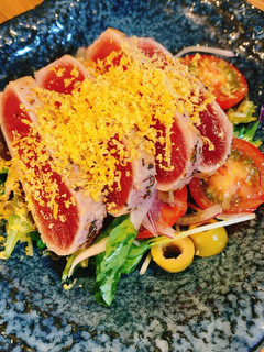 鮪ローストのオイル漬とミモレットチーズ-レシピのメイン写真