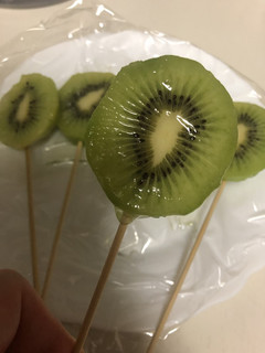簡単キウイ飴でお祭り気分-レシピのメイン写真