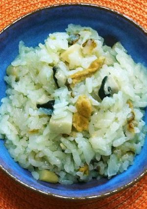 油揚げと玉葱・エリンギの炊き込みご飯-レシピのメイン写真