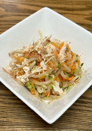 【学校給食】鶏肉ともやしのおかか和え-レシピのメイン写真