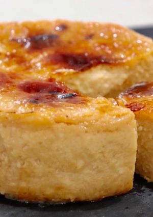 混ぜて焼いたら塩キャラメルチーズケーキ-レシピのメイン写真