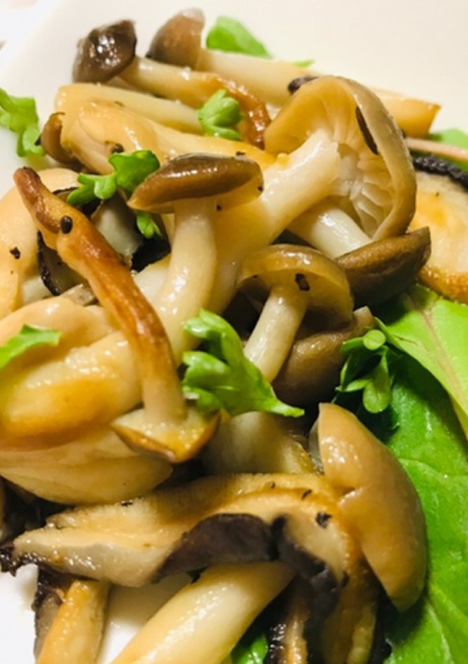 しめじと椎茸のバター炒め・きのこの副菜-レシピのメイン写真