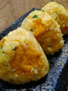厚揚げ豆腐の炒めおにぎり-レシピのメイン写真