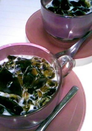 よーく冷やして☆コーヒーゼリーミルク♪-レシピのメイン写真