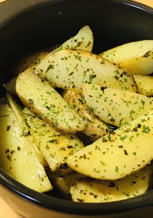 新ジャガの蒸し焼きしあげ●塩バター風味-レシピのメイン写真