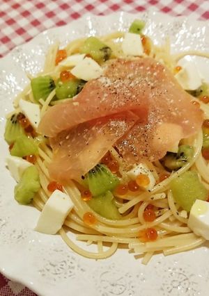 キウイと生ハムの栄養たっぷりパスタ☆-レシピのメイン写真