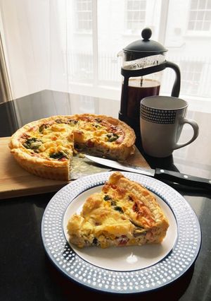 サーモンとブロッコリーのキッシュ-レシピのメイン写真