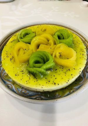 キウイの薔薇のせヨーグルトチーズケーキ-レシピのメイン写真