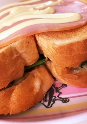 中身なんだろな食パン★-レシピのメイン写真