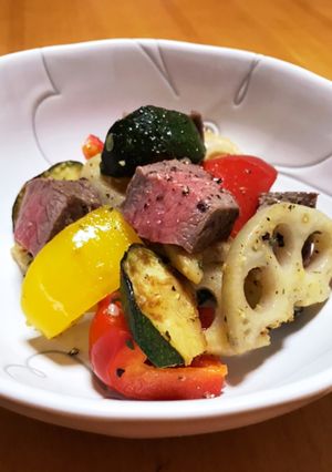 デパ地下風☆グリル野菜と牛肉のサラダ-レシピのメイン写真