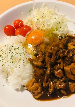 レトルト●鶏肉＆きのこのバター炒めカレー-レシピのメイン写真