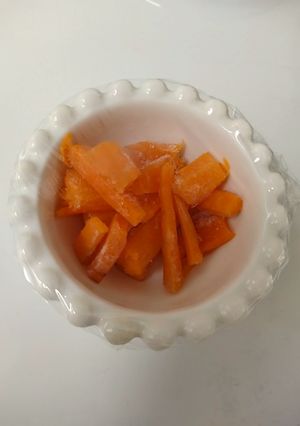 離乳食後期　蒸しにんじん-レシピのメイン写真