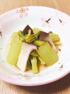 セロリとエリンギの簡単煮物-レシピのメイン写真