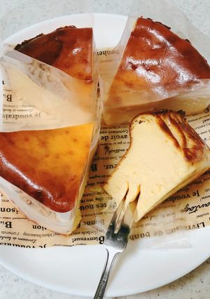 バスク風チーズケーキ-レシピのメイン写真