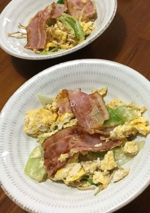 ☆ベーコンとレタスと卵と-レシピのメイン写真
