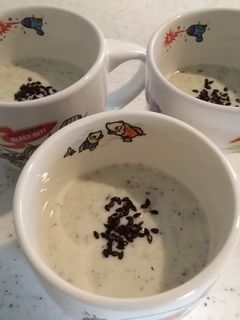 お豆腐で☆ヘルシー黒ごまムース♪-レシピのメイン写真