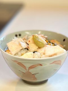 海老煎餅とわさびでピリ辛パリパリお茶漬け-レシピのメイン写真