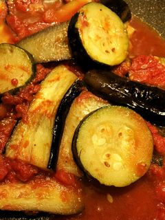 ヘルシー!ズッキーニとなすのトマト煮込み-レシピのメイン写真