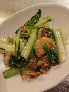 しろ菜と豚肉の梅塩麹炒め-レシピのメイン写真