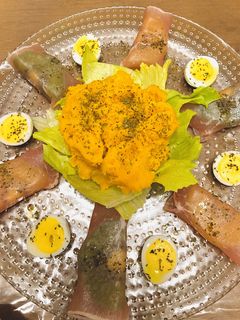 簡単!巻くだけ☆生ハムキウイ♪-レシピのメイン写真