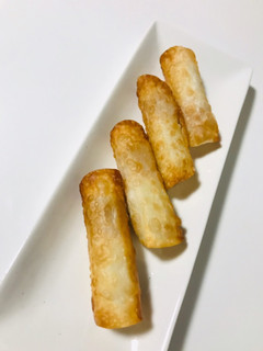 餃子の皮で☆ちくわ カニカマ-レシピのメイン写真