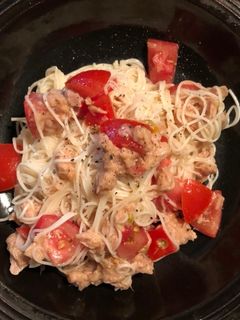 ガーリックが効いたトマトとツナの素麺-レシピのメイン写真