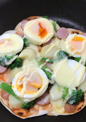簡単★餃子の皮ピザ　-レシピのメイン写真