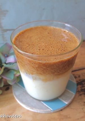 あま酒で作る砂糖不使用ダルゴナコーヒー-レシピのメイン写真
